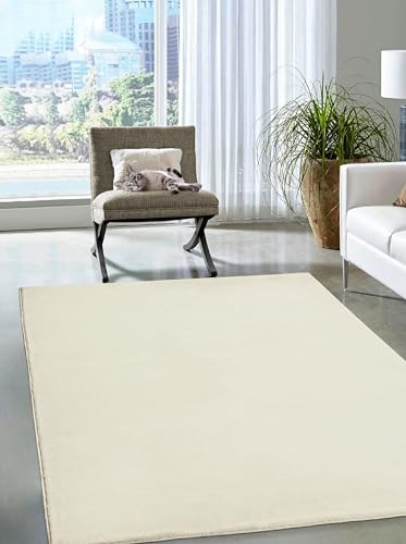 the carpet Cosy kuschelig Warmer Fellteppich, weich und elegant, waschbar und Fußbodenheizung geeignet, Öko-Tex Zertifiziert, Creme 2, 70 x 140 cm von the carpet