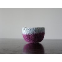 Winzige Ringschälchen - Kleine Aus Wolle Luftpflanzen Schmuckschälchen Schmuckschale Tweed Und Lila Kratzfreie Oberfläche Winzige Ringschälchen - Kleine Aus Wolle Luftpflanzen Schmuckschälchen Schmuckschale Tweed Und Lila Kratzfreie Oberfläche von theFelterie