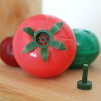 Gemüsesalz- & Pfefferstreuer - 3Er-Set Süßes Tomaten-Picknick-Reiseset Für Die Ukraina in Der Udssr von theMomsAttic