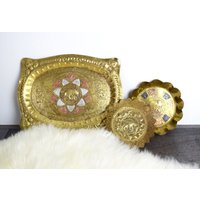 Vintage Messing Elefanten-Schmuckstücke... Kleine Elefanten-Tabletts... 3Er-Set Messing-Elefant-Tabletts... Spitzen-Tabletts... Sofort-Sammlung Vintage Messing Elefanten-Schmuckstücke... Kleine Elefanten-Tabletts... 3Er-Set Messing-Elefant-Tabletts... Spitzen-Tabletts... Sofort-Sammlung von theVINTAGEporter