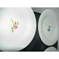 Set Aus 4 Keramik Barn Bloom Dessert Tellern/Lunch Tellern, Unbenutzt Set Aus 4 Keramik Barn Bloom Dessert Tellern/Lunch Tellern, Unbenutzt von thebestofthepast