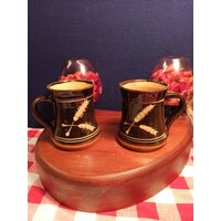 Paar Bierkrüge Aus Steinzeug. Sehr Guter Zustand von thebricabracboutique