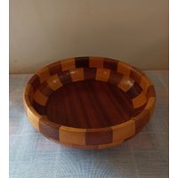 Vintage Holz Baum Obstschale . Eingelegtes Holz. Sehr Guter Zustand von thebricabracboutique