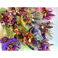 20 cm Lange Individuell Gefertigte Blumensträuße Auf Bestellung, Für Valentinstag, Hochzeit 20 cm Lange Individuell Gefertigte Blumensträuße Auf Bestellung, Für Valentinstag, Hochzeit von thegarlicpeopleshop