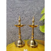 10 Zoll Messing Kerala Nilavilakku Mit 5 Dochten | Brass Vilakku, Diya, 2Er Set von thekayalcrafts