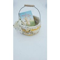 Honeybee Textilkunst Korb Ostern von thekeepershouse