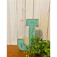 8-Zoll-Buchstabe J in Bird Egg Blue ~ Buchstabe Stabiler Pappmache-Buchstabe Frei Stehender Oder Zahl Auswählen Cottage von thelittlebluehouse