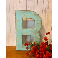 Buchstabe B in Bird Egg Blue ~ 16 Zoll Hoch Freistehend Stabile Pappmaché Mit Schwarzen Akzenten Beunruhigt Buchstabe B in Bird Egg Blue ~ 16 Zoll Hoch Freistehend Stabile Pappmaché Mit Schwarzen Akzenten Beunruhigt von thelittlebluehouse