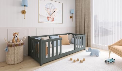 thematys® FERO Montessori Bodenbett 90x200 mit Rausfallschutz und Lattenrost - Kinderbett für Jungen und Mädchen, aus Kiefernholz (Graphit mit Matratze) von thematys