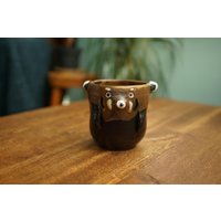 Handgefertigte Keramik Halte Meine Hand Roter Panda Becher, Teetasse, Keramikbecher, Handgemachter Keramikbecher von thepaperzookeeper