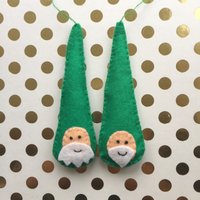 Filz-Elf-Weihnachtsbaum-Dekoration. Zwei Designs Zur Verfügung von theprojectlistShop