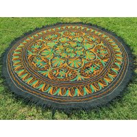 Runder Woll Teppich Kashmiri Namda Hand Gefilzt Und Bestickt | Blumenmuster Mandala Bunter Für Schlafzimmer Oder Wohnzimmer von theshantihome