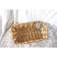 Geflochtenes Rechtecktablett - Tablettkorb Großes Tablett Boho Korb Schilfkorb Pflanzkorb Blonder Vitrinentablett Geschenk von theturtleroad