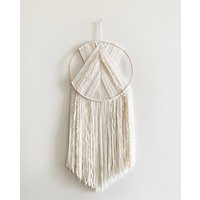 Weißer Garn Hoop Wandbehang/Makramee von thetwistedthreadco