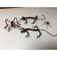 Vintage? Handgefertigte Einzigartige Twisted Wire Bug Frosch Eidechsen Wand Tisch Skulpturen von thriftyvalue