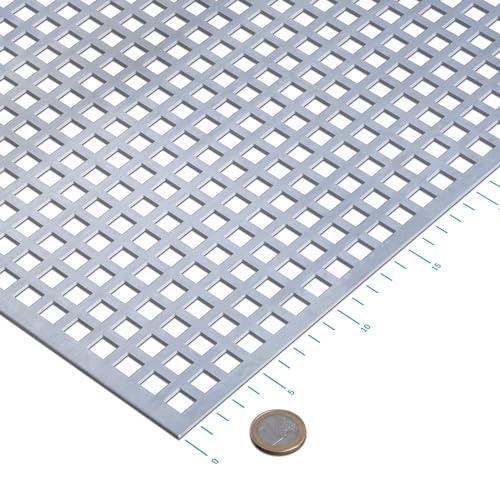 thyssenkrupp Lochblech Edelstahl QG10-15 V2A K240 geschliffen 1,5 mm (1500 x 500 mm) umlaufender Längs- und Stirnrand von thyssenkrupp