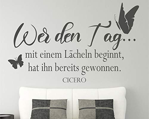 timalo® Modernes Wandtattoo fürs Wohnzimmer Spruch – Wer den Tag mit einem Lächeln beginnt Cicero | 75027-Altrosa-M-100x58 von timalo