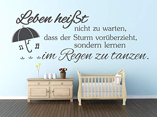 timalo® Wandtattoo fürs Wohnzimmer Spruch – Leben heißt nicht zu warten dass der Sturm vorüberzieht | 11004-Aubergine-M-58x22 von timalo