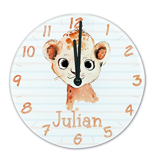 timalo® Wanduhr Tiere Kinderzimmer personalisiert mit Namen | Geschenk Uhr für Kinder mit süßen Tiermotiven | Löwe glasuhr-t-15 von timalo