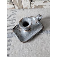 Uralter Emaille Kerzenhalter Kerzenleuchter Brocante Sammlerstück von tinaslandhaus