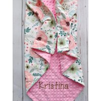Florale Baby Decke Personalisiert Mädchen Rosa Bestickt Shower Geschenk Benutzerdefinierte Monogrammed Name von tinyhandBabyblanket