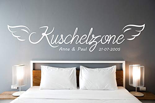 tjapalo® Wandtattoo Kuschelzone mit Namen Datum Wandtattoo Liebe Sprüche Wandtattoo Schlafzimmer Namen Wandsticker Liebe Name, Farbe: gold metallic, Größe: B200xH40cm von tjapalo