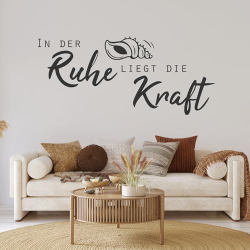 tjapalo® a20 Wohnzimmer Wandtattoos modern Wandaufkleber Büro Sprüche Wandspruch Wandtattoo in der Ruhe liegt die Kraft, Farbe: Schwarz, Größe: B140xH58 von tjapalo