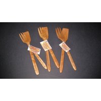 Kleine Salatbesen Kleine Salatbesen von tobyfulwiler