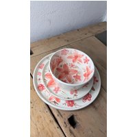 Geschirr Keramikgeschirr Teller Geschirrset Teller-Set Keramikset Geschenkset Blumen Handmade Töpfern Handbemalt von toepferstubelea