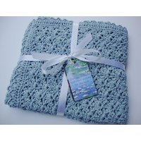 Gehäkelte Babydecke Aus Bio-Baumwolle Wasserlilien-stich, Babyblau von toivima