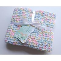 Gehäkelte Babydecke Weiches Acryl, Neugeborenengröße, Unisexgeschenk von toivima
