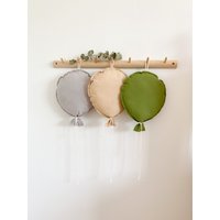 stoffballon Gr M Luftballon Deko-Ballon Beige Grün Grau Baumwolle Kinderzimmerdeko Babyzimmerdeko von tolouhandmade
