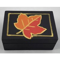 Süße Kleine Handbemalte Herbstlaub Holzdose Süße Kleine Handbemalte Herbstlaub Holzdose von toniarcenciel