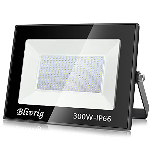 toobettp 300W LED Strahler Außen, IP66 Wasserfest LED Strahler, Superhell 30000LM Fluter Flutlicht 3500K Warmweiß, LED Scheinwerfer Aussenstrahler für Gärten, Innenhöfe, Garage, Hotel von toobettp