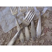 5 Silber Teller Kuchen Dessert Gabeln Besteck 5 Silber Teller Kuchen Dessert Gabeln Besteck von totalvintage