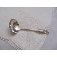 Antike Mini Sahnesauce Schöpflöffel Silberplatte - Croyden Mary Lee Muster 4, 5 "Silber Besteck Antike Mini Sahnesauce Schöpflöffel Silberplatte - Croyden Mary Lee Muster 4, 5 "Silber Besteck von totalvintage