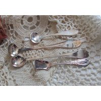 Kleine Silberplatte Aperitif Salz Gewürz Schaufel Löffel Lot Von 4 Verschiedene Muster Größen // Vintage Antique Silverware Besteck von totalvintage