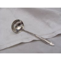 Kleiner Silberteller Sahnekelle Löffel - 14, 5 cm Zoll von totalvintage