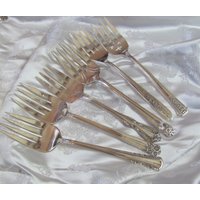Lot Von 6 Schönen Silber Teller Große Aufschnitt Gebäck Gabeln - Verschiedene Muster // Vintage Antique Silverware Besteck von totalvintage