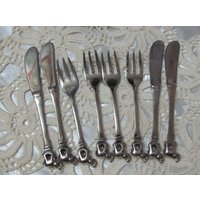 Set Mit 8 Kleinen Silbernen Edelstahl-Aperitif-Gewürzlöffeln Messern Streuern Elefantengriffen von totalvintage
