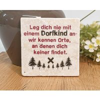 Dorfkinder Dorfleben Spruchfliese/Vintage Fliese Naturstein Untersetzer von toultime