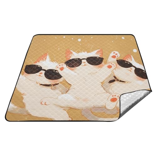 tplaotee Niedliche weiße Katzen, Cartoon-Motiv, wasserdicht, Lake Day Essentials, XXL, Party, Camping, Bodenmatte für Boden, Sommer, Geschenk, Tapete, Para, Picknick, Park tplaotee Niedliche weiße Katzen, Cartoon-Motiv, wasserdicht, Lake Day Essentials, XXL, Party, Camping, Bodenmatte für Boden, Sommer, Geschenk, Tapete, Para, Picknick, Park von tplaotee