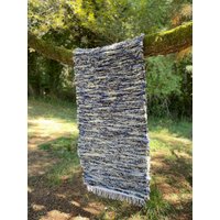 Handgewebter Teppich Aus Pendleton Wolle von treeoctopusdesigns