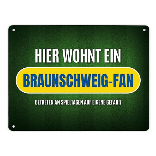 Hier wohnt ein Braunschweig-Fan Metallschild XL mit Rasen Motiv von trendaffe