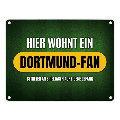 Hier wohnt ein Dortmund-Fan Metallschild mit Rasen Motiv Fußball Dortmund Verein von trendaffe