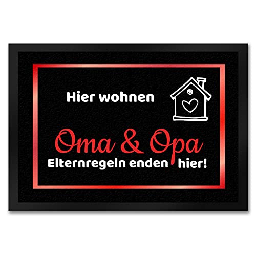 trendaffe - Hier wohnen Opa und Oma Fußmatte in 35x50 cm - Elternregeln Enden Hier in rot die Großeltern Schmutzfangmatte als Geschenk zum Geburtstag, Weihnachten oder Goldener Hochzeit für von trendaffe -