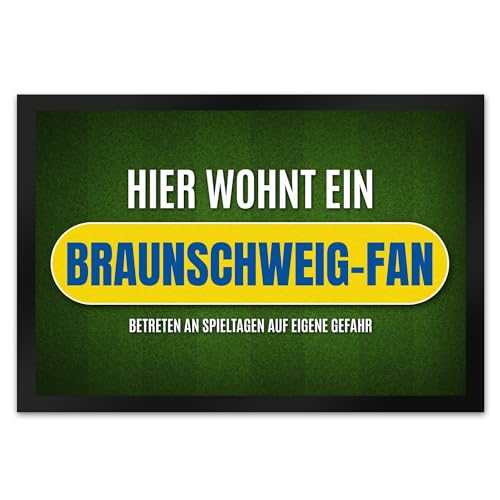 trendaffe - Hier wohnt EIN Braunschweig-Fan Fußmatte XL mit Rasen Motiv von trendaffe