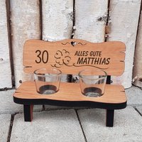 Schnapsbank Zum Geburtstag Motiv Kleeblatt Inkl. Gläser Und Namensgravur - Geschenkidee Männer Schnapsbank Zum Geburtstag Motiv Kleeblatt Inkl. Gläser Und Namensgravur - Geschenkidee Männer von trendgravur