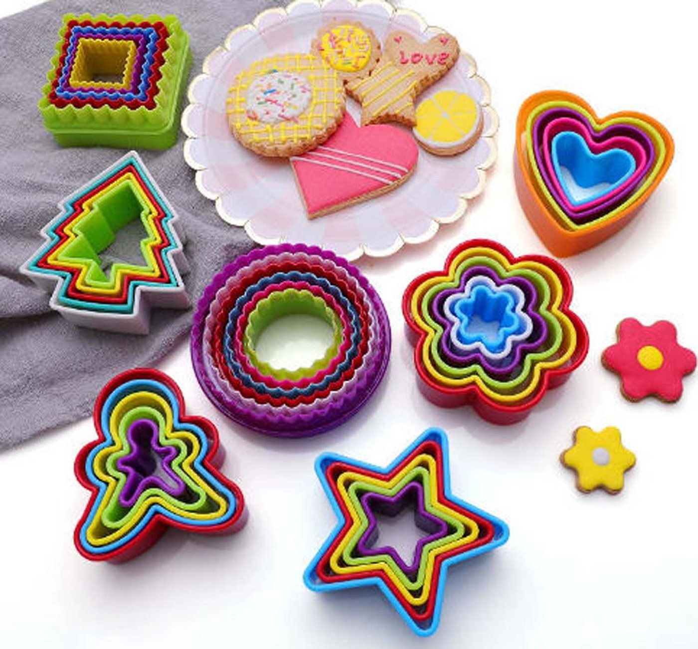 trends for living Ausstechform Kunststoff-Plätzchenform Farbset Backwerkzeug Kuchenform – 7 Stile, (37-St) von trends for living