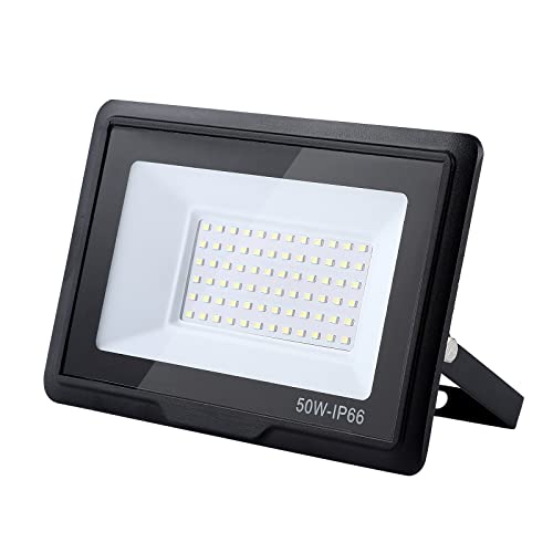 treoir 50w Flutlichtstrahler: 3000K Warmweiß Superhell 5000LM IP66 Wasserdichter led strahler für Hinterhof/Stadion/Werkstatt Außenbeleuchtung von treoir